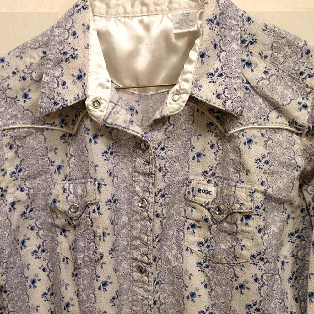 Blouse - Picture 2 of 3